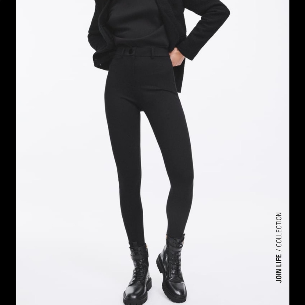 Zara Legging pants with button